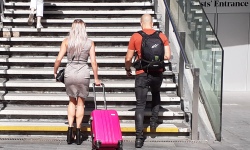 Tracing & Locating people Call 01483 200999